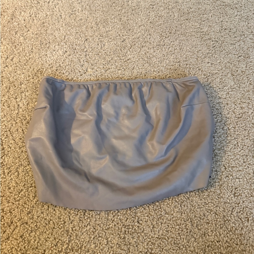 SKIMS Gray Leather-Look Strapless Crop Top